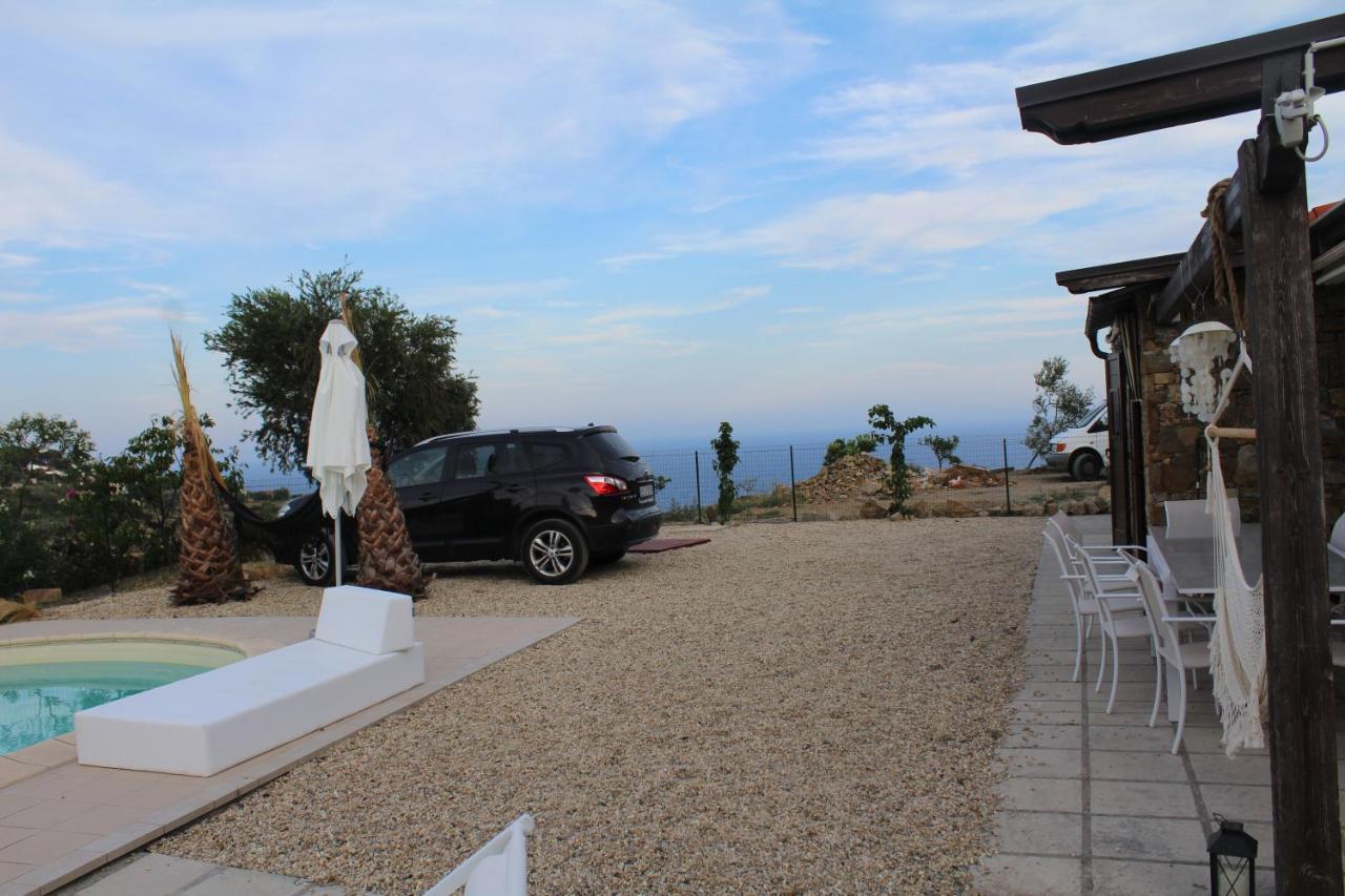 Villa Clicla - Pool, Sea,Hommock Swing And Laziness Imperia Exterior photo